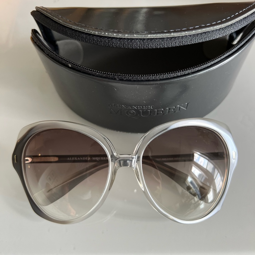Alexander McQueen Women’s Oversized Gray Gradient Sunglasses